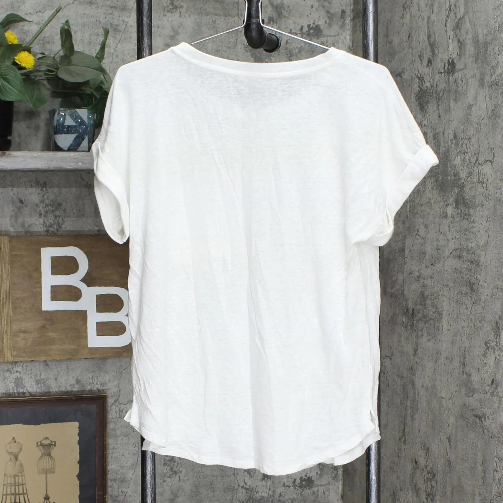A New Day Women's Short Sleeve Round Neck Cuff T-Shirt 556695