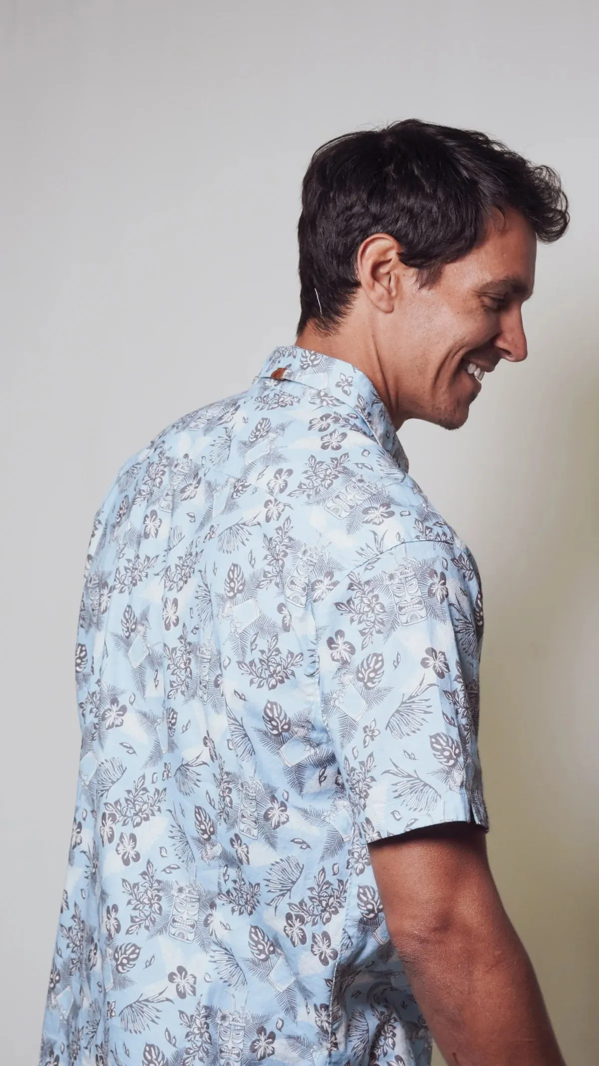 Bondi Luau Button Down Short Sleeve Shirt