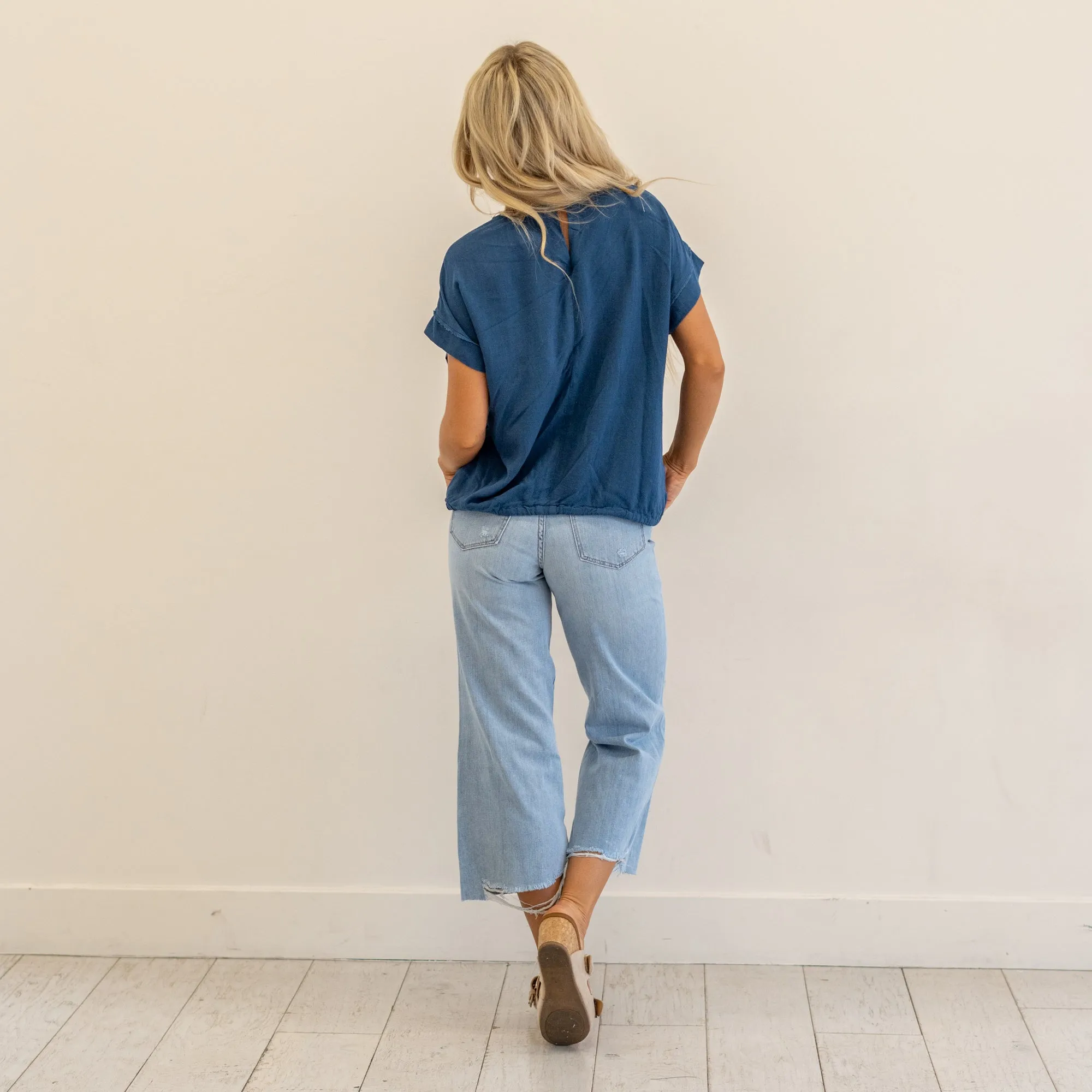 Drawstring Hem Round Neck Short Sleeve T-Shirt