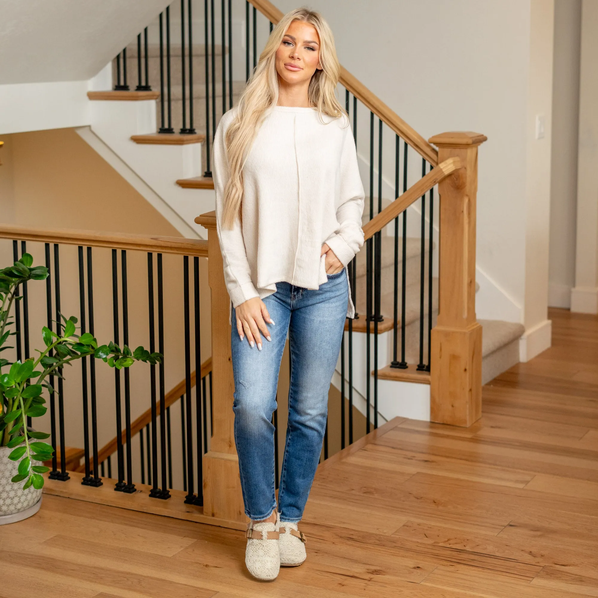 High-Low Side Slit Round Neck T-Shirt