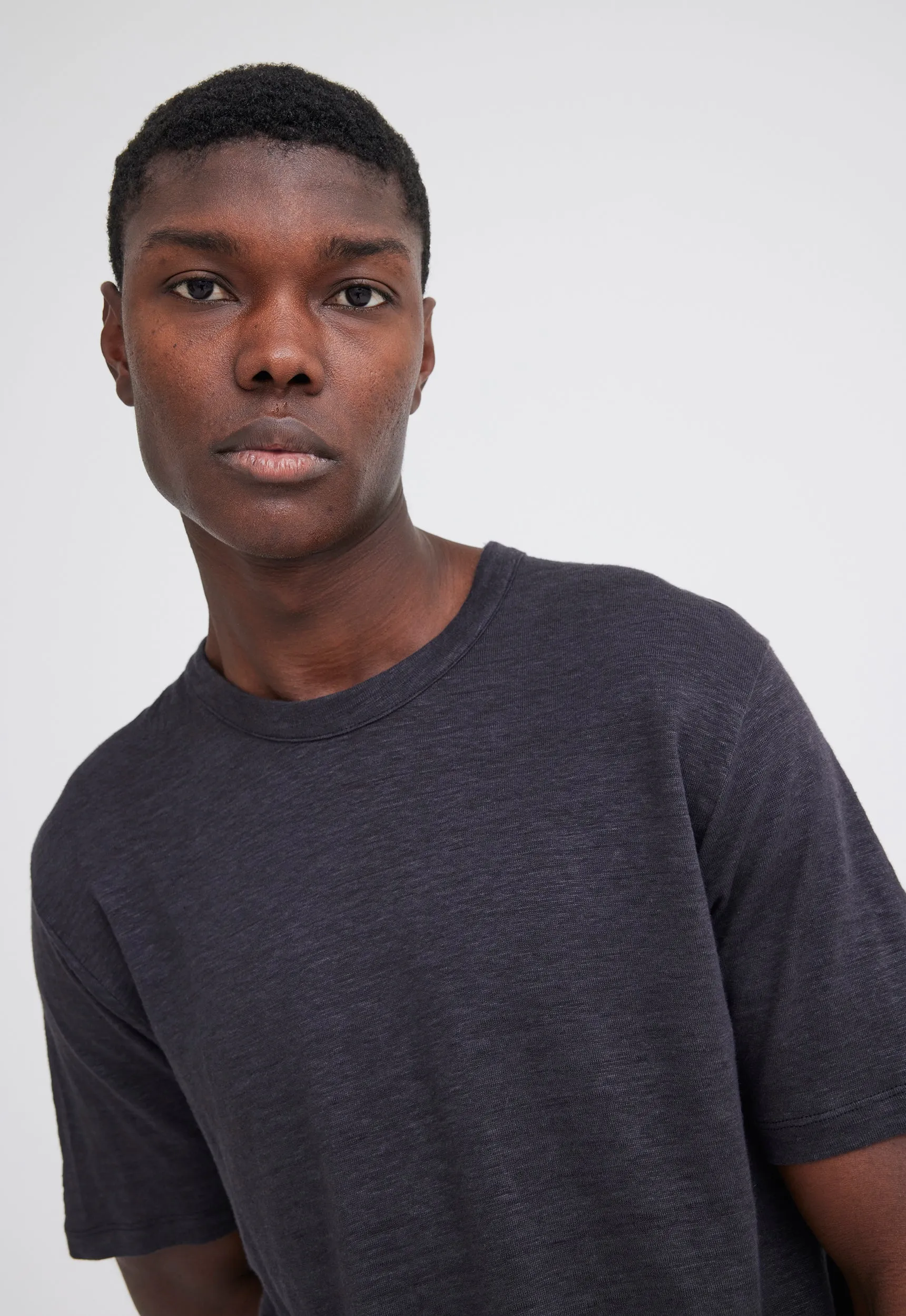 Line Linen Tee - Steelo Grey