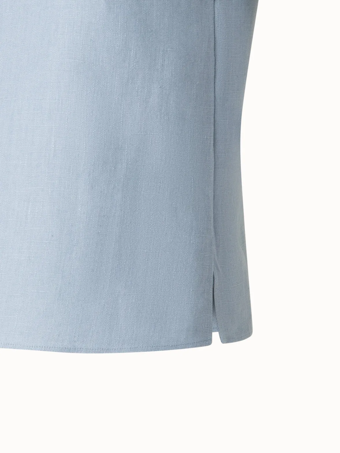 Linen Blouse with 3D Carnation Detail