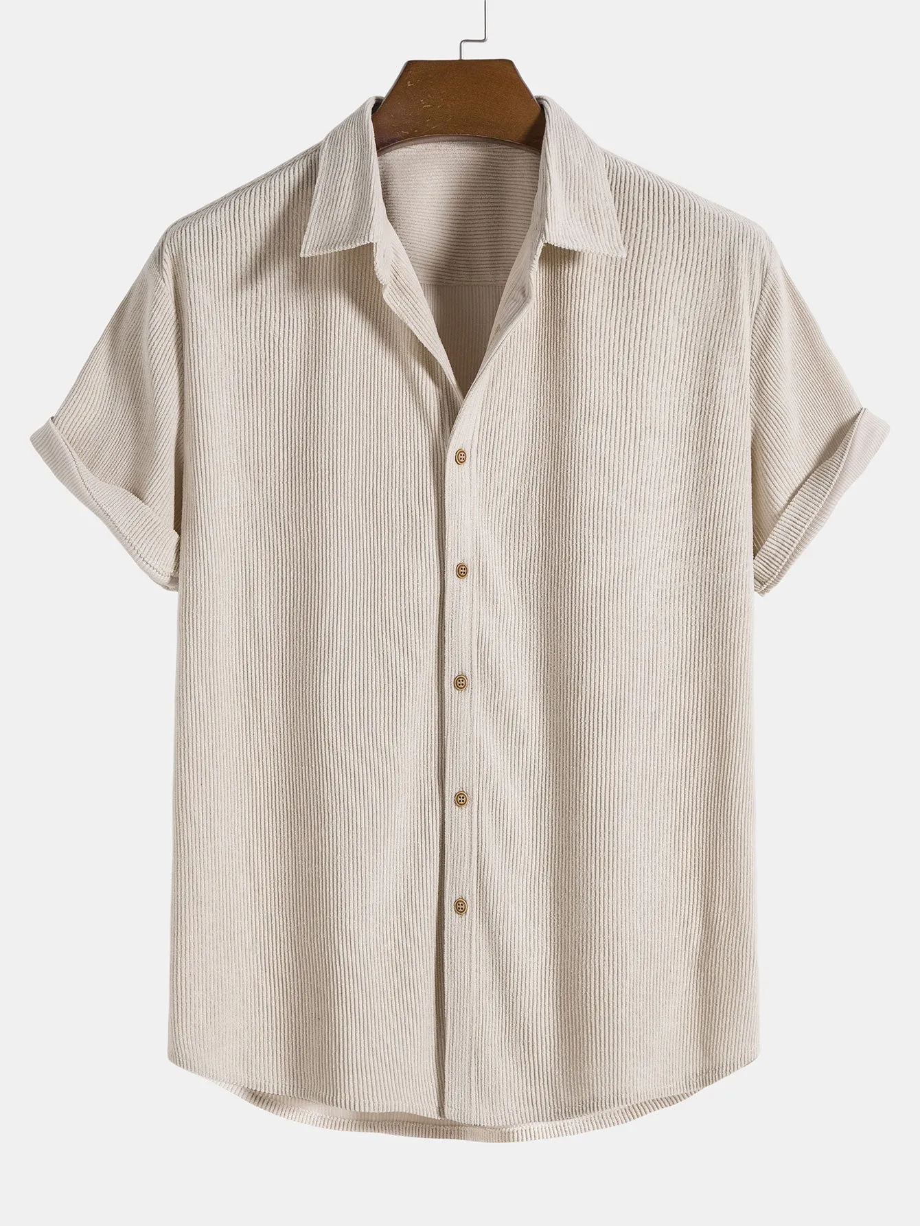 Sommerliches Polyester-Set: Gestreiftes Shirt & Trendige Shorts