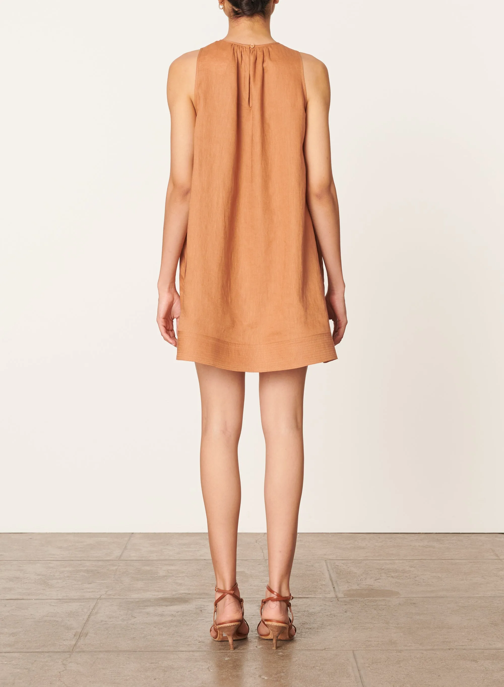 VB - Ema Dress | Caramel