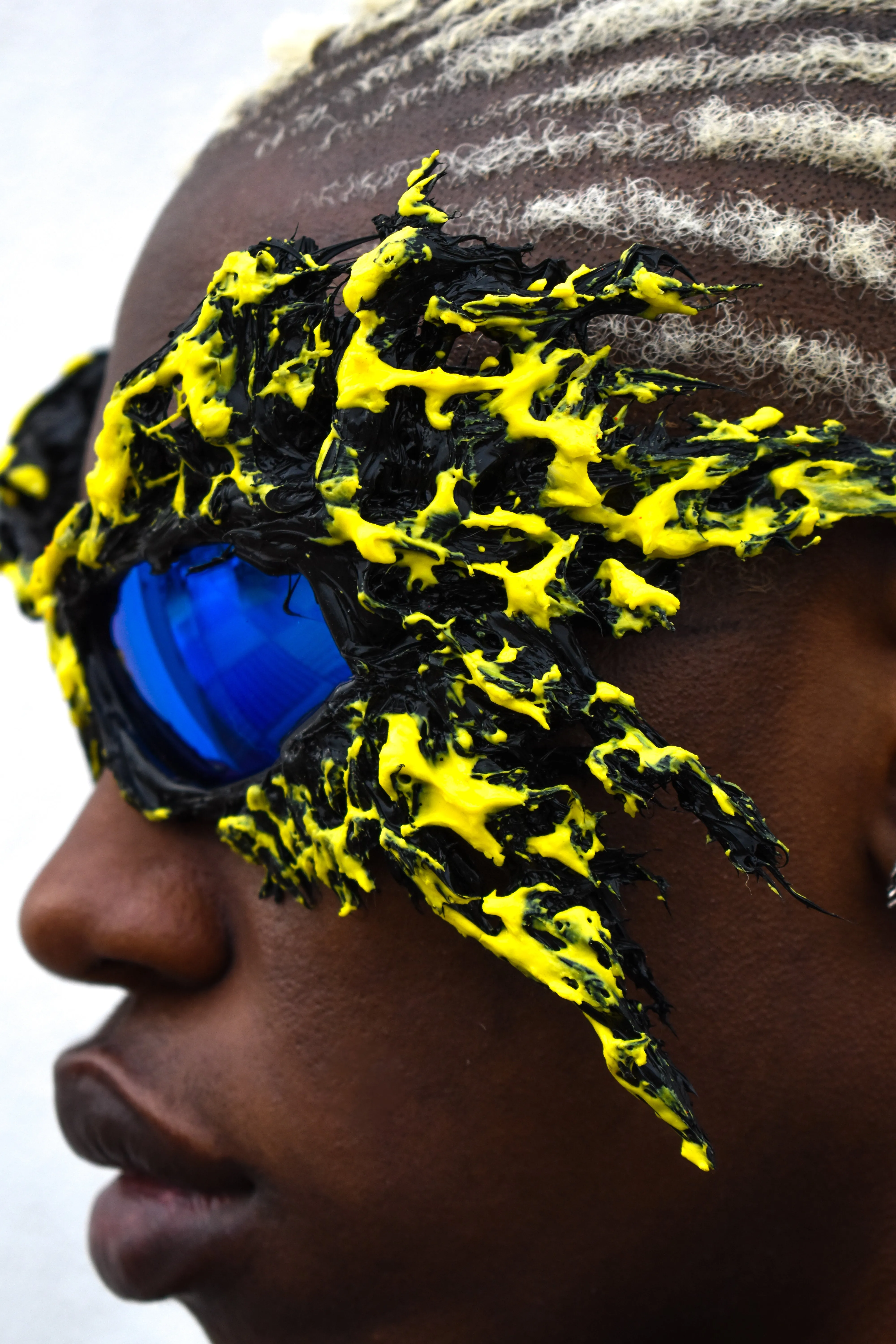VERNUM CAUTION SUNGLASSES