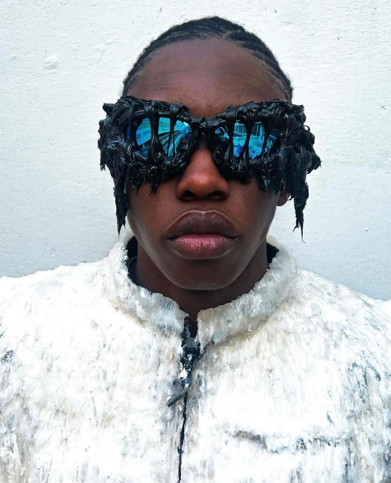 VERNUM COBALT SUNGLASSES