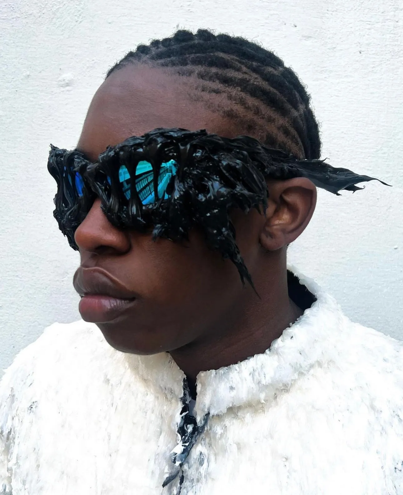 VERNUM COBALT SUNGLASSES