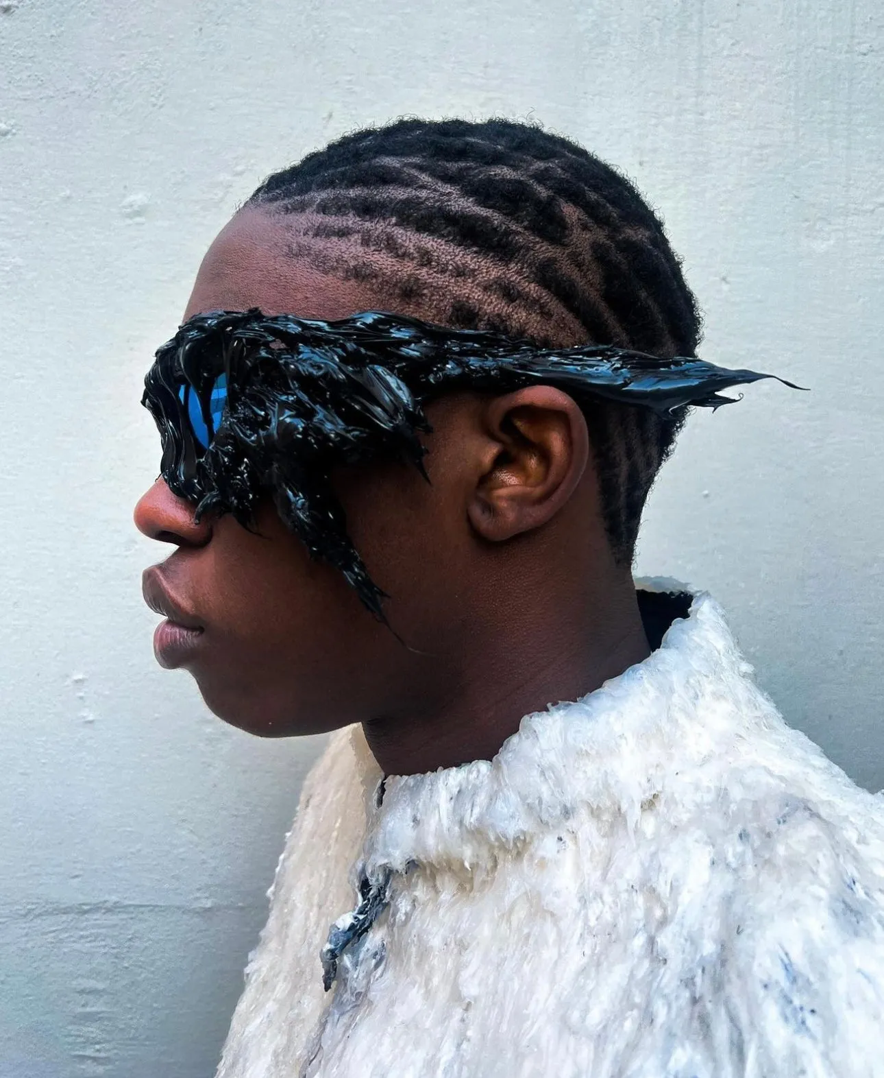 VERNUM COBALT SUNGLASSES